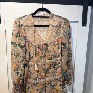 🌸 Alice + Olivia Floral Lace Tiered Dress – Size Medium